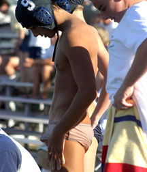 White & yellow speedos 5a5d514dd29b9.jpg