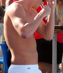 White & yellow speedos 5a5d519fdd1d3.jpg
