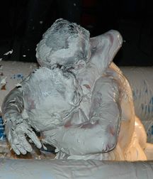 Clay fighting  5bae52a184384.jpg