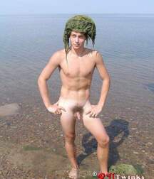 Knight boy porn at the beach part 1 6095a0de69346.jpg