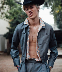 Hunter's Random Internet Picks 20 588656c49f978.jpg