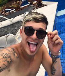 blonde brazilian 58f816e1ec16f.jpg
