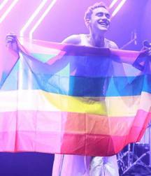Years & Years... 594150ea2e4a9.jpg