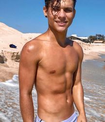 A Day At The Beach 5dfba08b29d7e.jpg