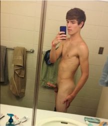 It's all about the SELFIE 5e22474399aa5.jpg