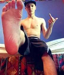 Misc. Foot Pics 5d2a813d529e2.jpeg