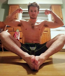 Bare feet 5d4198e5103e0.jpeg