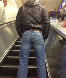 Hot Guys In Jeans 5899656c81f58.jpg