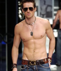 Hot Guys In Jeans 58996575795c9.jpg