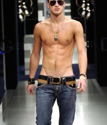 Hot Guys In Jeans 58996581a7bb2.jpg