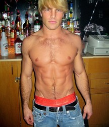 Hot Guys In Jeans 589965a7b08b9.jpg