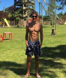 Twinks68 596c40f2e0ab3.jpg