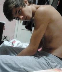 Twinks74 59719eec3d845.jpg