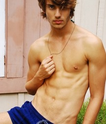 Twinks74 59719f0014832.jpg