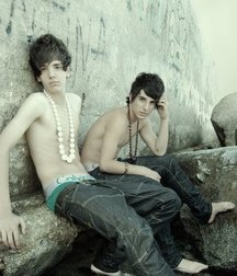 Twinks96 59869f9766da5.jpg