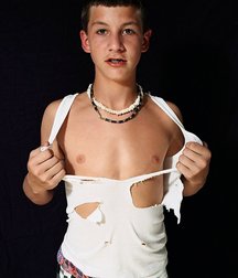 Twinks96 59869f986ba21.jpg