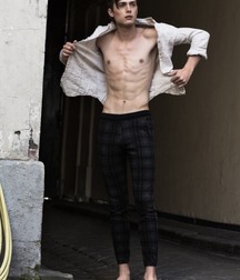 Twinks102 598dc3f3e8903.jpg