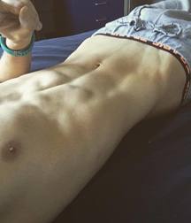 Twinks112 599606fddb4db.jpg