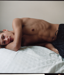 Twinks127 59a655fc8e852.png
