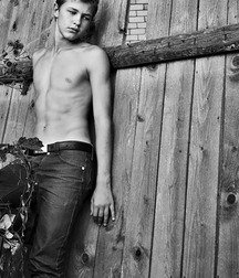 Twinks133 59aa2f3c13f8a.jpg