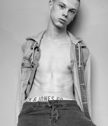 Twinks135 59ad67087f6e7.jpg