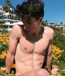Twinks142 59b85058e1c8b.jpg
