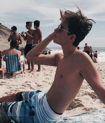 Twinks155 59c49f29dd6fe.jpg