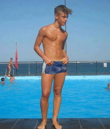 Twinks170 59d51afcdb46e.jpg