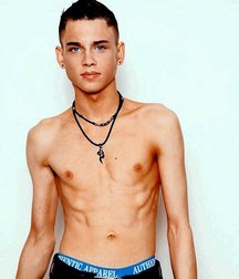 Twinks170 59d51b0f18e8f.jpg