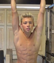 Twinks170 59d51b10ac945.jpg