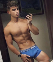 (Mostly) Shirtless Boys 11 gay boys porn tube 5f3969b45f648.png