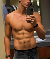 (Mostly) Shirtless Boys 11 gay boys porn tube 5f3969da01134.png