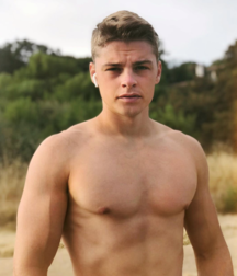 (Mostly) Shirtless Boys 11 gay boys porn tube 5f396a6c9db07.png