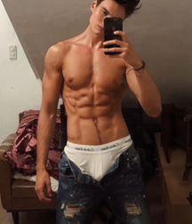 (Mostly) Shirtless Boys 11 gay boys porn tube 5f396abb036ee.png