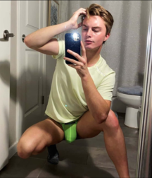 (Mostly) Shirtless Boys 11 gay boys porn tube 5f396afb45636.png
