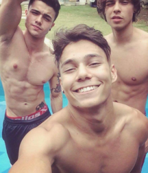 (Mostly) Shirtless Boys 12 gay boys porn tube 5f3dc5296ac38.png