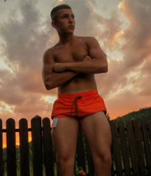 (Mostly) Shirtless Boys 12 gay boys porn tube 5f3dc538e8a75.png