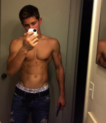 (Mostly) Shirtless Boys 12 gay boys porn tube 5f3dc5457b579.png