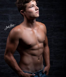 (Mostly) Shirtless Boys 12 gay boys porn tube 5f3dc5760ece1.png
