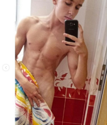 (Mostly) Shirtless Boys 12 gay boys porn tube 5f3dc58e7e3e8.png