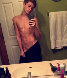  JB's Picks - Selfies 58a50b72ad26d.jpg