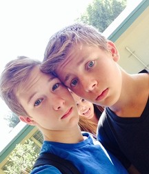  JB's Picks - Selfies 58a50be485916.jpg