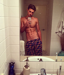  JB's Picks - Selfies 58a50ca5e979b.jpg