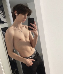 Cute Guy Joshua 5f3d10b0e4442.jpeg