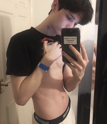 Cute Guy Joshua 5f3d11089b56a.jpeg