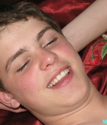 mike forever 58dd553787ab9.jpg