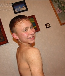 Pasha & Anatoly 5ad6fea7000e9.jpg