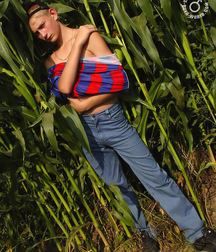 Twink in the field 58a8e48a0313f.jpg