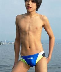 Asian boys 5d0be10b5e7b4.jpg