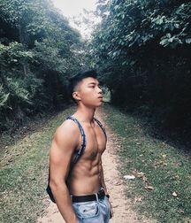 Asian boys 5d0be10cd0b57.jpg